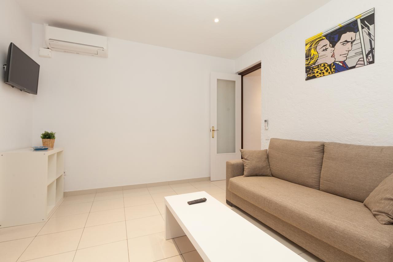 Flat Barcelona Apartment Exterior photo