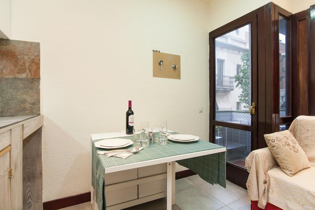 Flat Barcelona Apartment Room photo